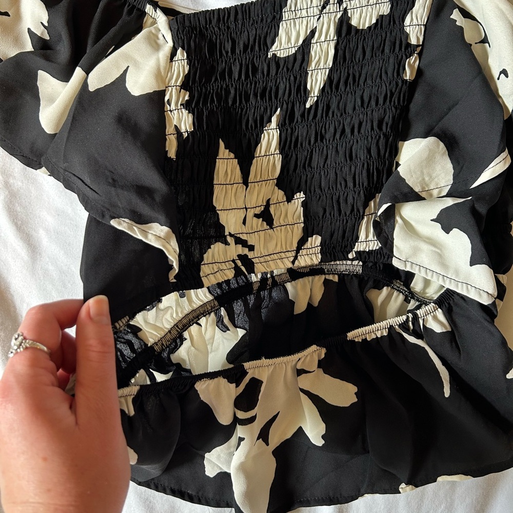 Patterned Top SOLD - Picture 5 of 5
